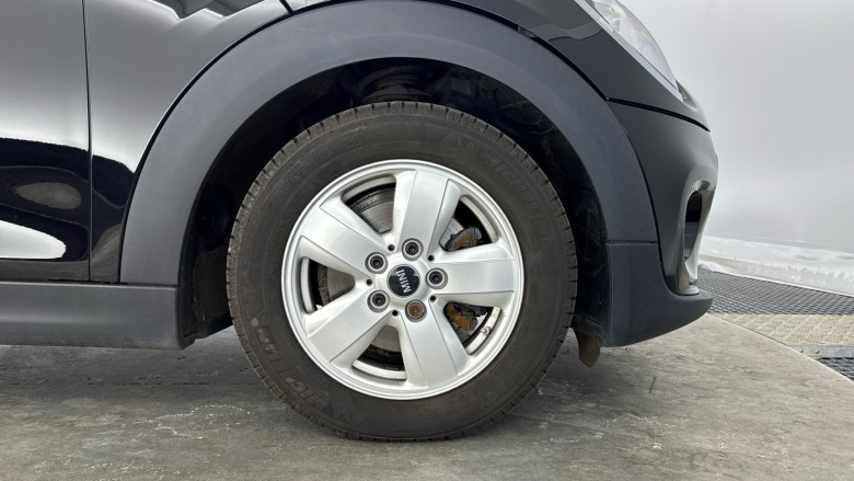 MINI Hatchback 1.5 Cooper Classic II 5dr Auto Petrol Hatchback